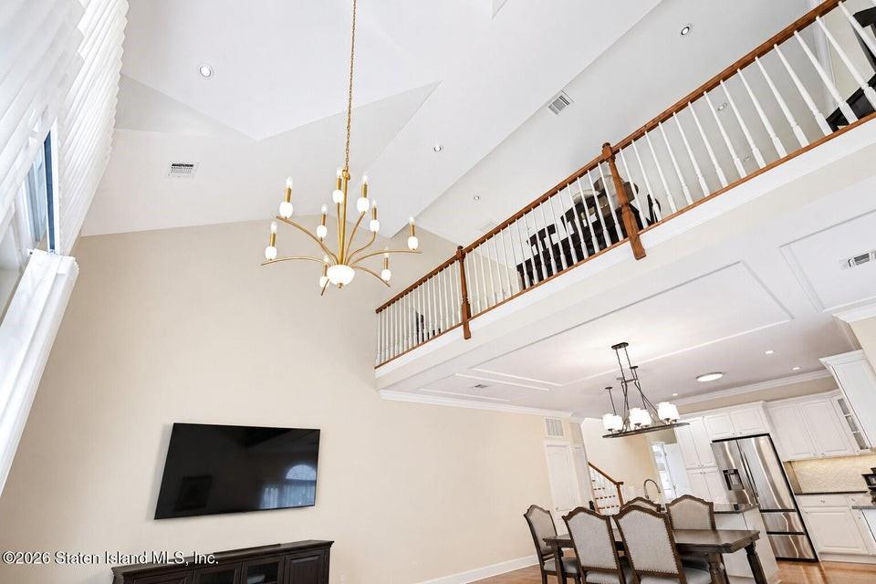 55 Topside Lane Castleton Corners Brooklyn NY 10309