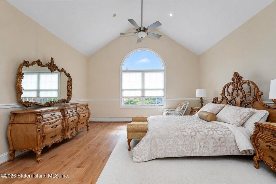 55 Topside Lane Castleton Corners Brooklyn NY 10309