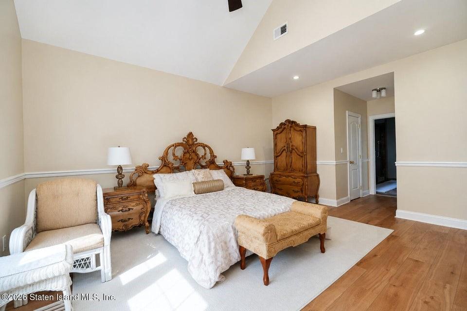 55 Topside Lane Castleton Corners Brooklyn NY 10309