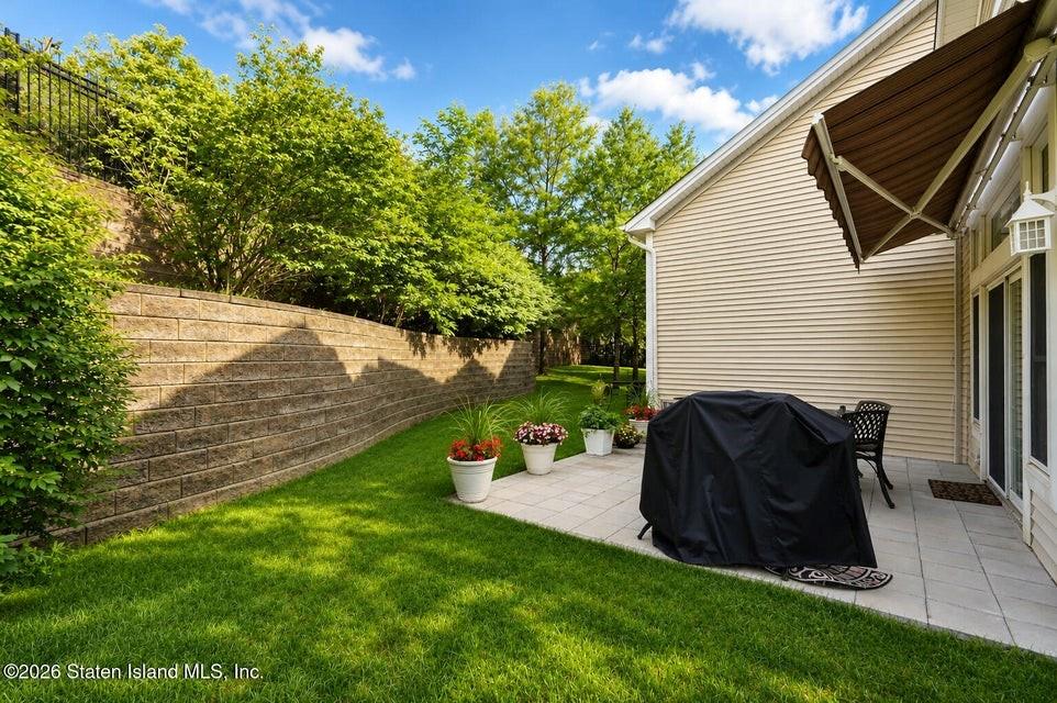 55 Topside Lane Castleton Corners Brooklyn NY 10309