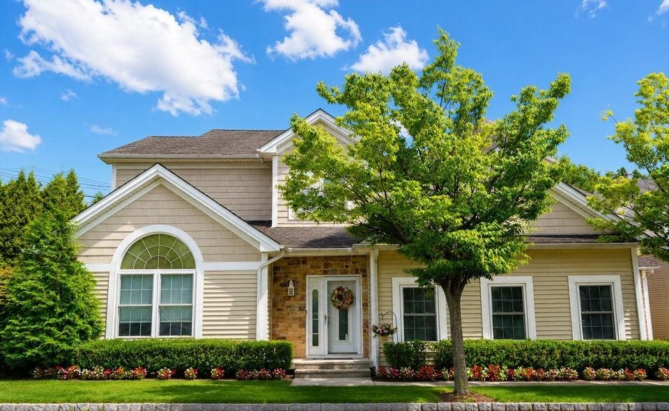 55 Topside Lane Castleton Corners Staten Island NY 10309