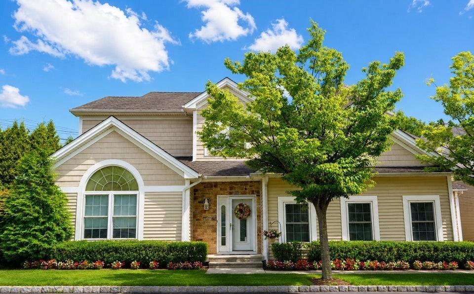 55 Topside Lane Castleton Corners Staten Island NY 10309