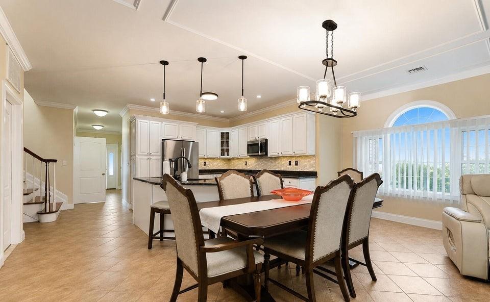 55 Topside Lane Castleton Corners Staten Island NY 10309