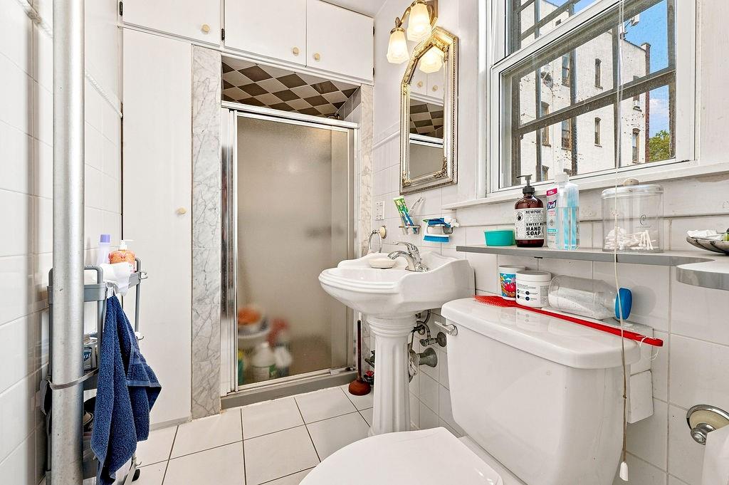 8210 Fort Hamilton Parkway Bay Ridge Brooklyn NY 11209