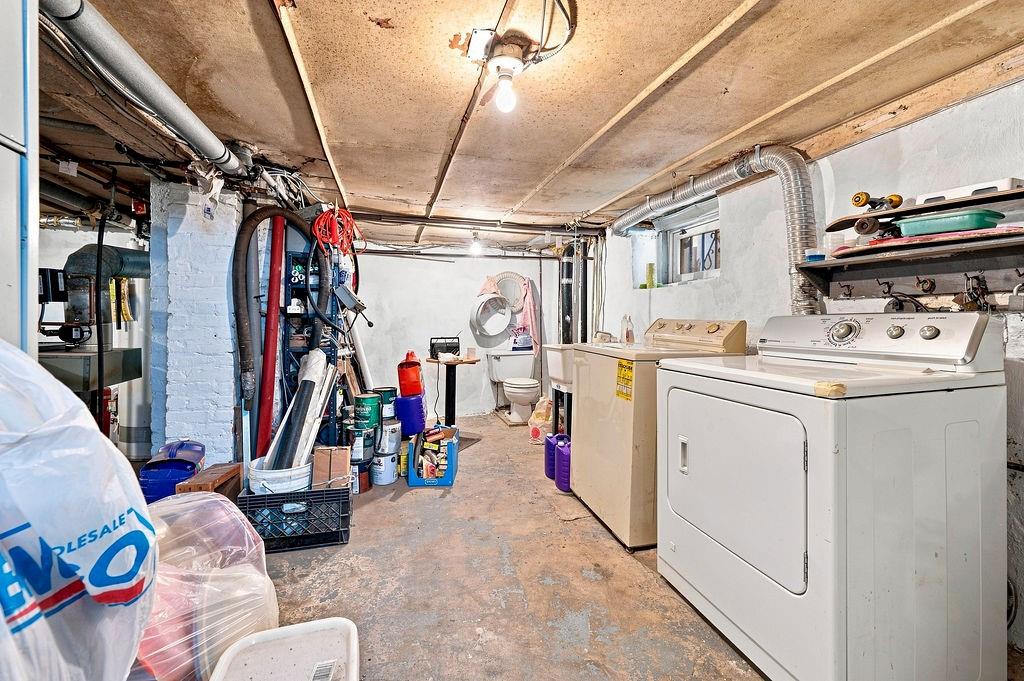 8210 Fort Hamilton Parkway Bay Ridge Brooklyn NY 11209