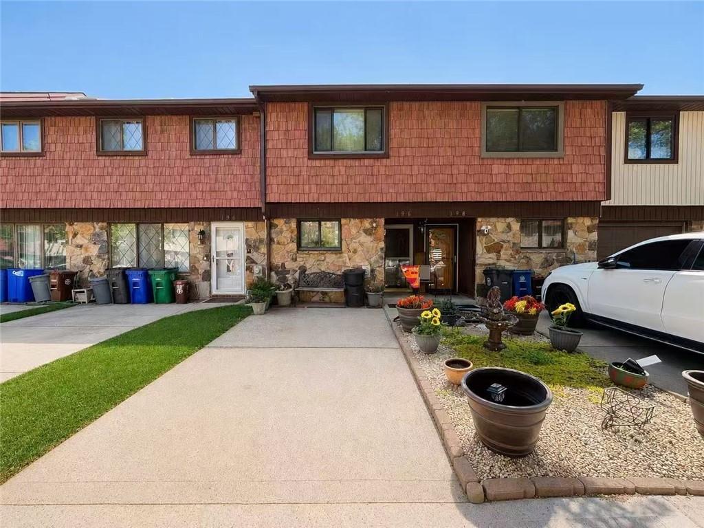 196 Rolling Hill Green Huguenot Staten Island NY 10312
