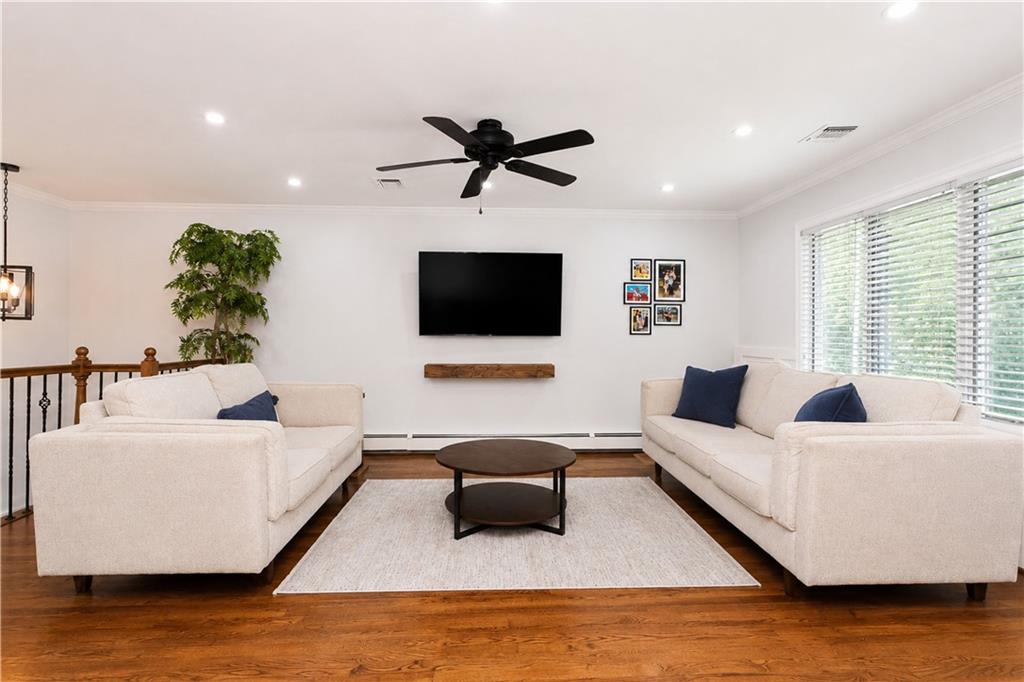 58 Grantwood Avenue Annadale Staten Island NY 10312