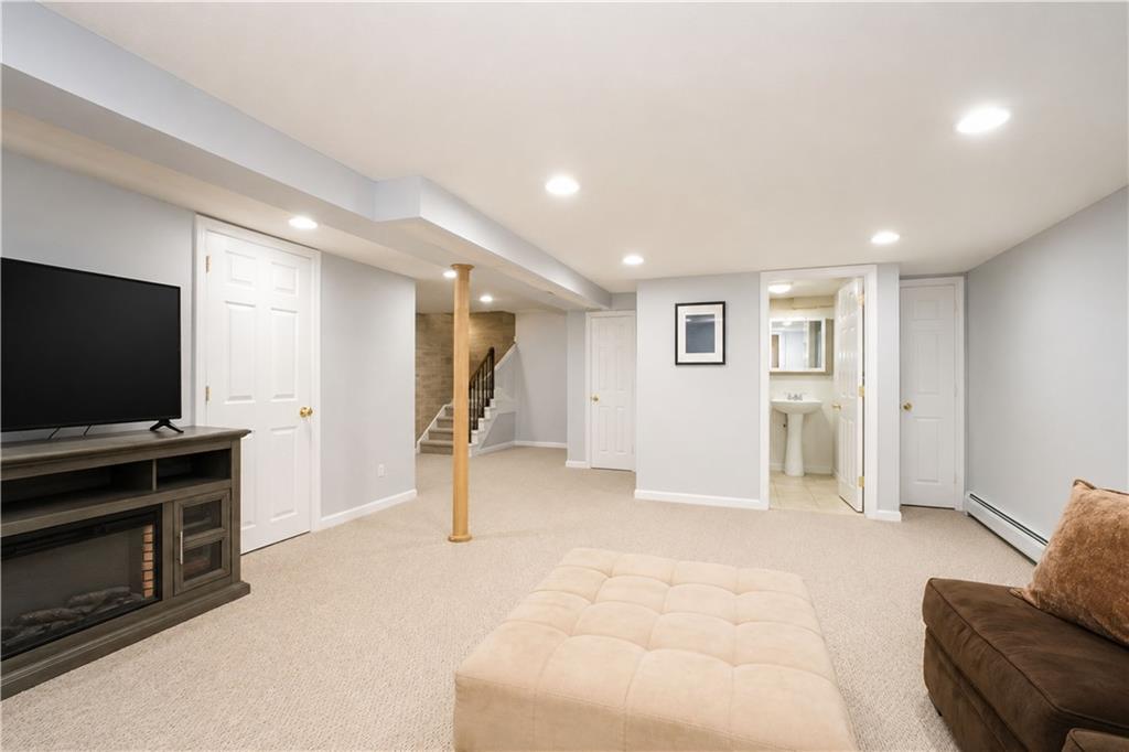58 Grantwood Avenue Annadale Staten Island NY 10312