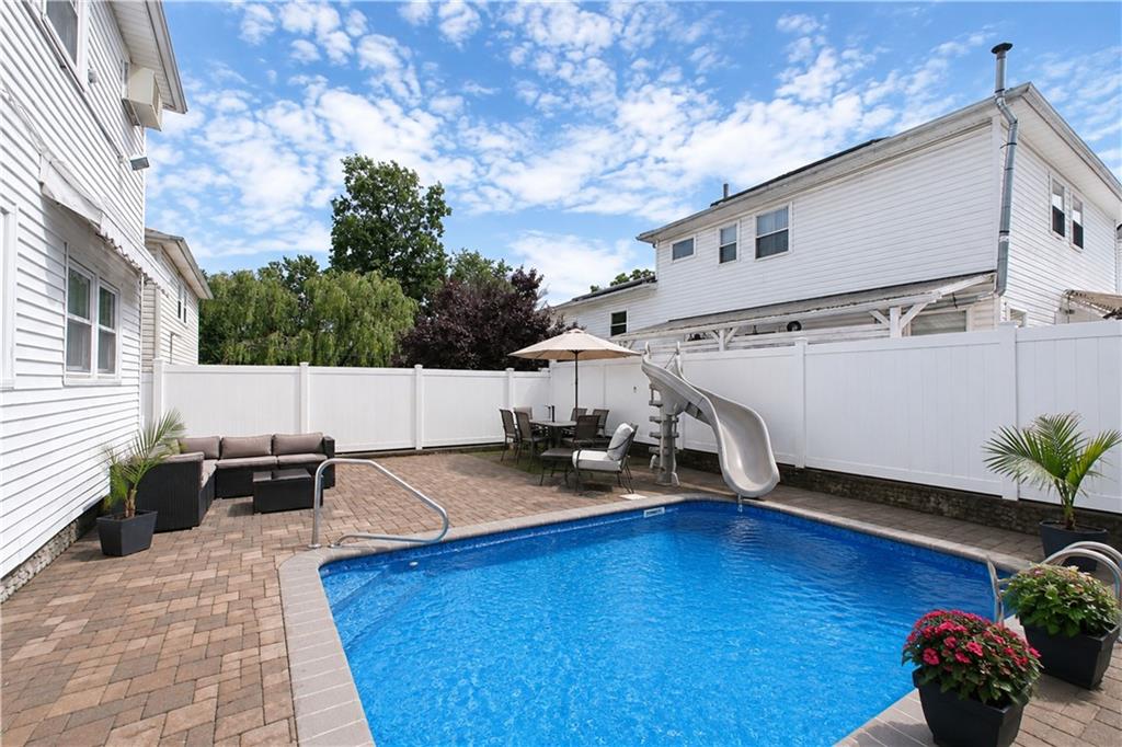 58 Grantwood Avenue Annadale Staten Island NY 10312