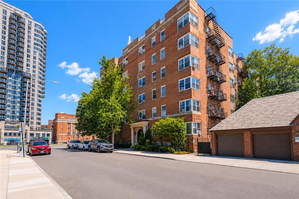 111-50 75th Road Forest Hills Forest Hills NY 11375