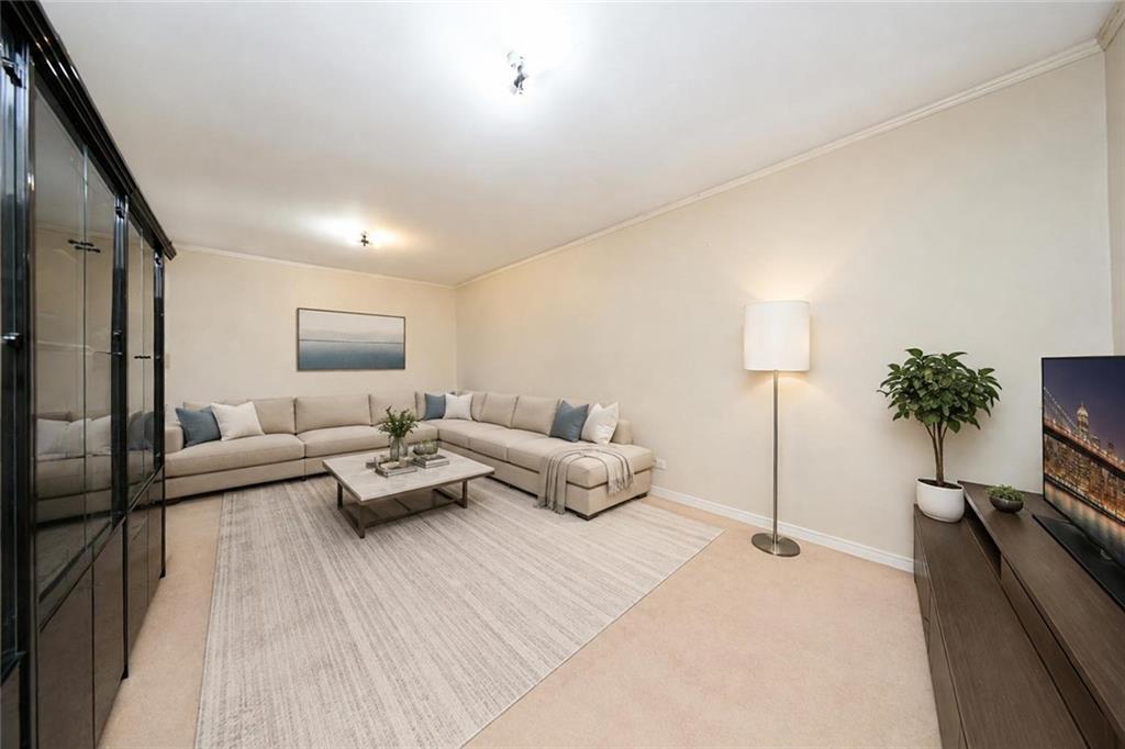 111-50 75th Road Forest Hills Forest Hills NY 11375