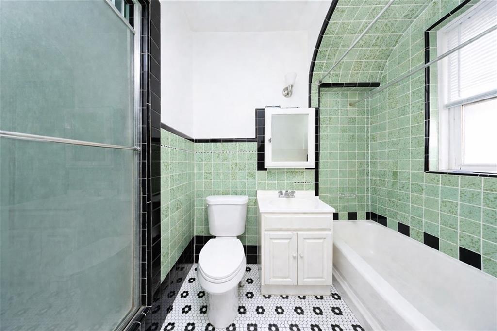 251 Avenue P Bensonhurst Brooklyn NY 11204