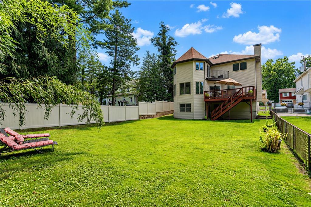 38 Oswald Place Prince's Bay Staten Island NY 10309