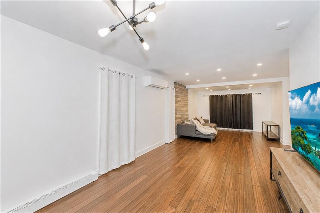 138-56 232nd Street Out of NYC Springfield Gardens NY 11413