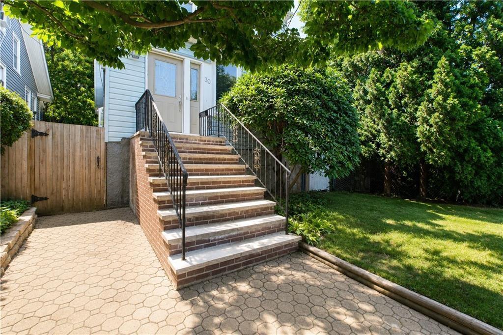30 East Buchanan Street New Brighton Staten Island NY 10301
