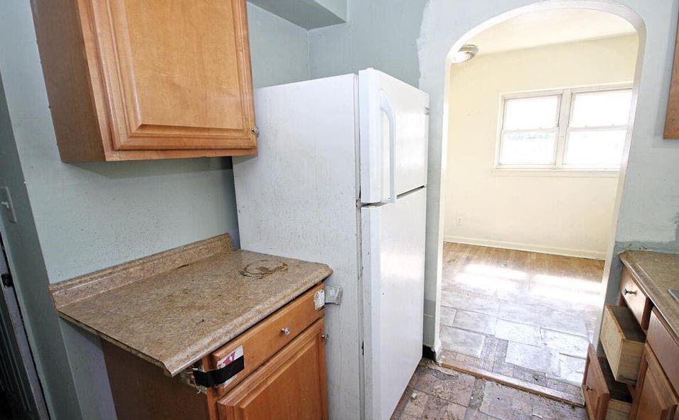 1051 Victory Boulevard Sunnyside Staten Island NY 10301