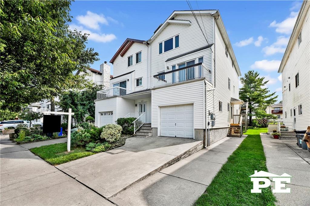 498 Travis Avenue New Springville Staten Island NY 10314