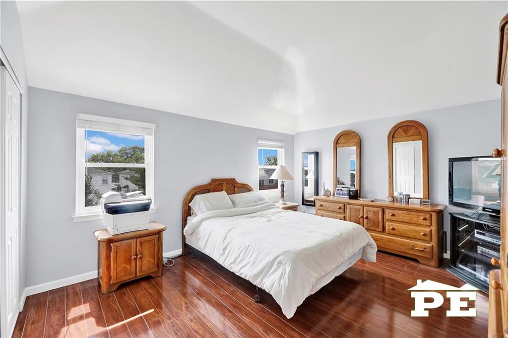498 Travis Avenue New Springville Staten Island NY 10314