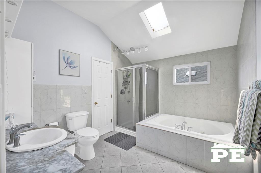 498 Travis Avenue New Springville Staten Island NY 10314
