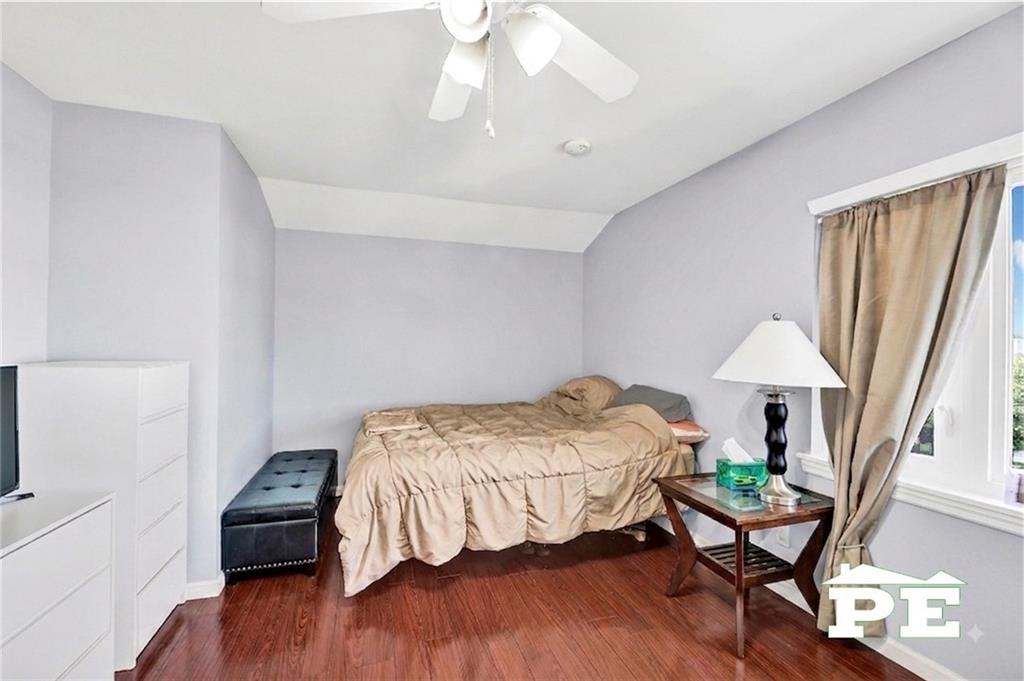 498 Travis Avenue New Springville Staten Island NY 10314