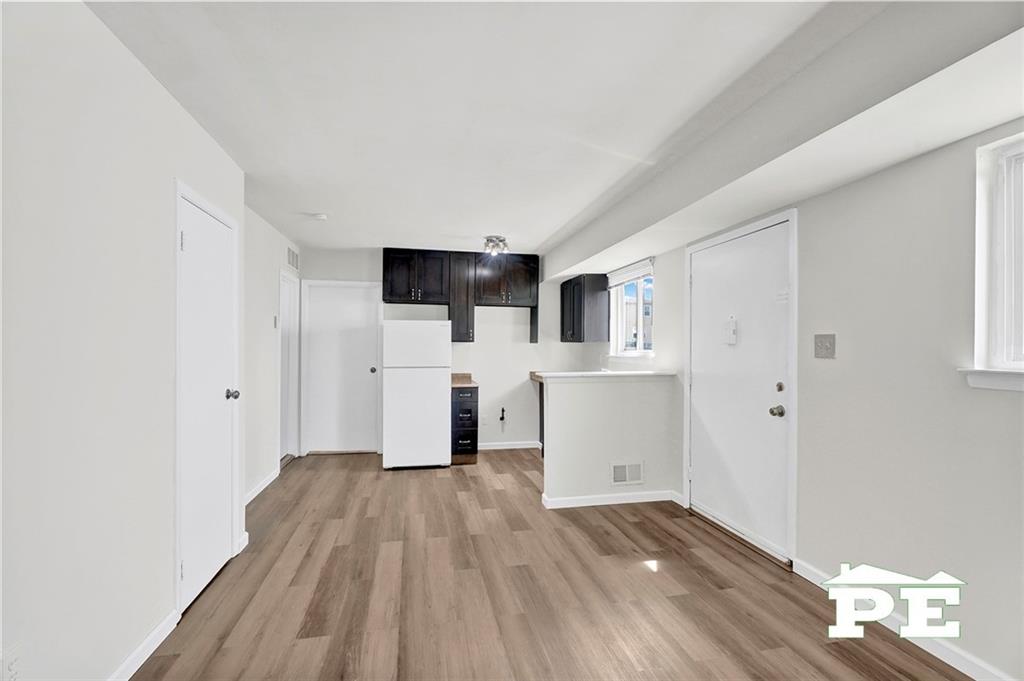 498 Travis Avenue New Springville Staten Island NY 10314