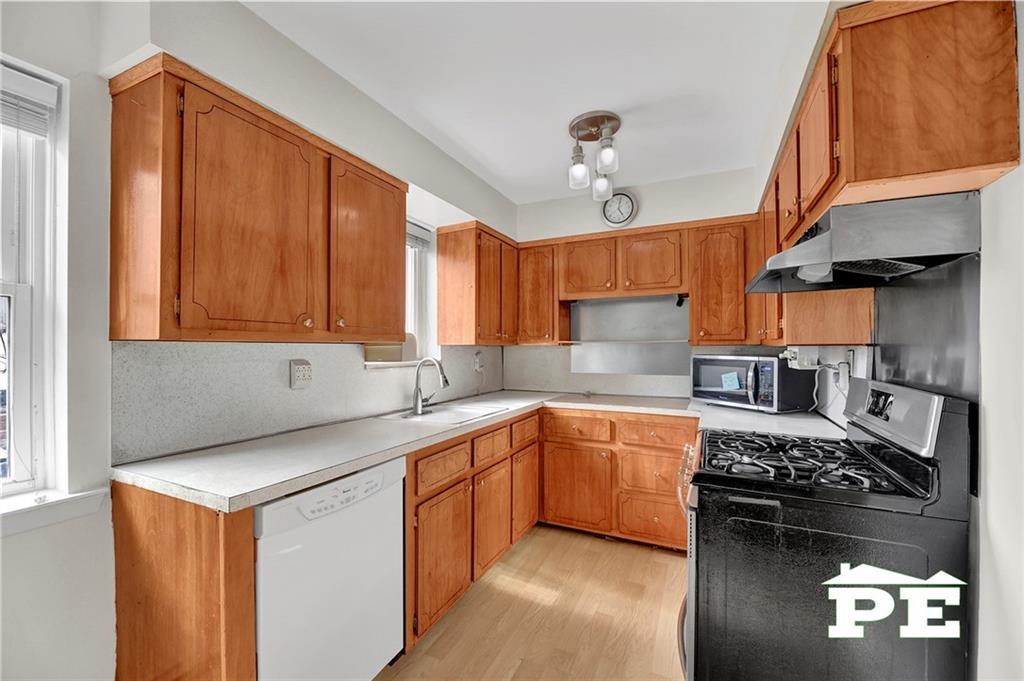 2804 East 11th Street Brighton Beach Brooklyn NY 11235