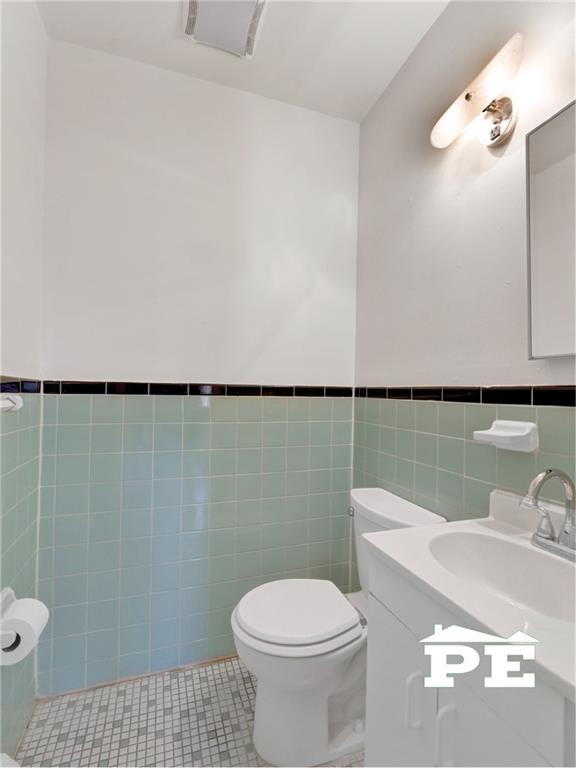 2804 East 11th Street Brighton Beach Brooklyn NY 11235