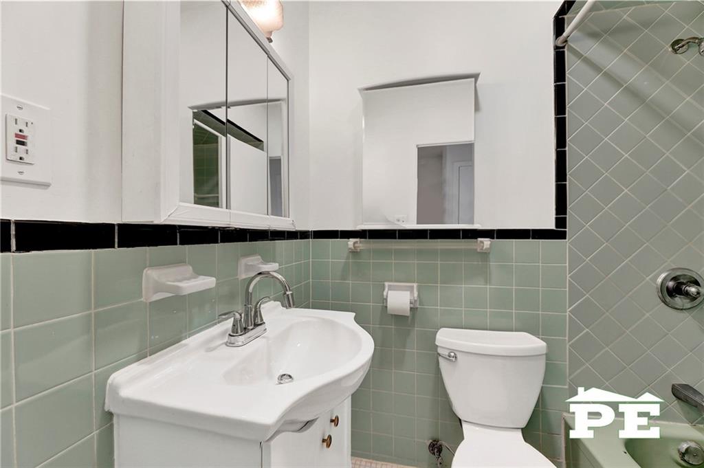 2804 East 11th Street Brighton Beach Brooklyn NY 11235