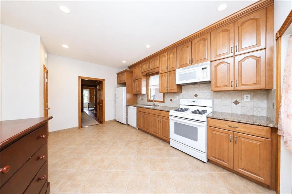 109 Coddington Avenue New Dorp Staten Island NY 10306