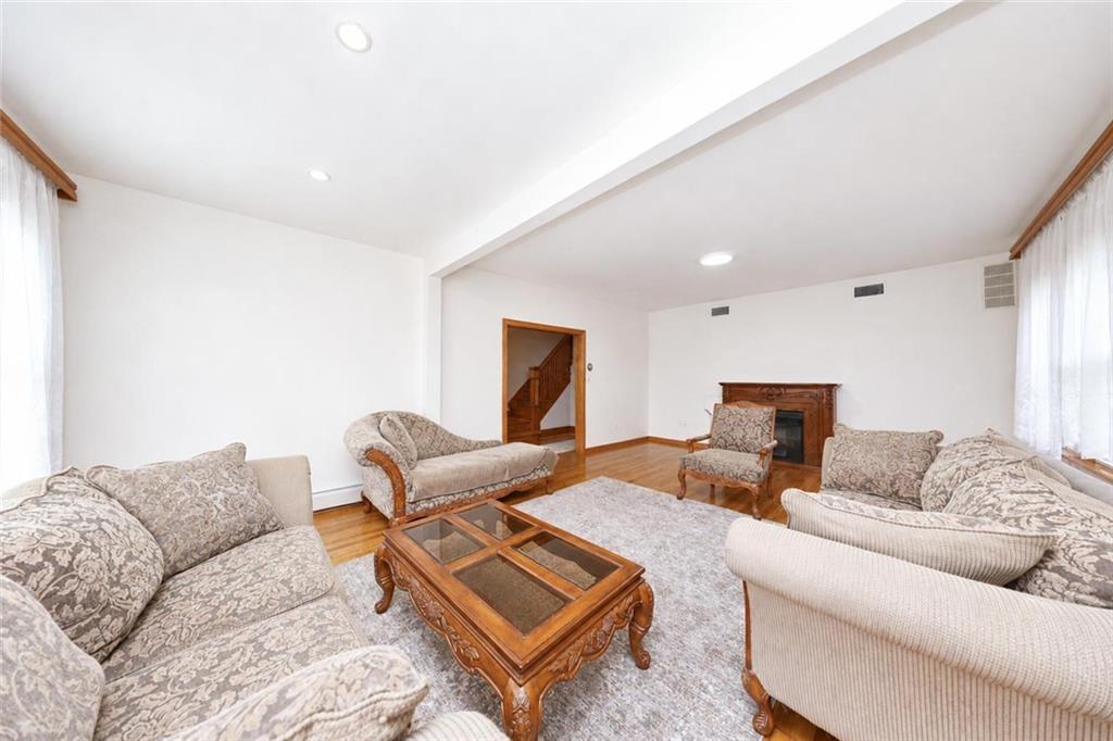 109 Coddington Avenue New Dorp Staten Island NY 10306