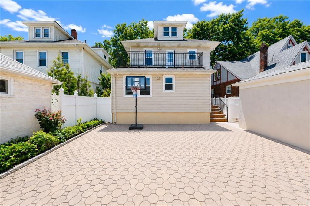 109 Coddington Avenue New Dorp Staten Island NY 10306