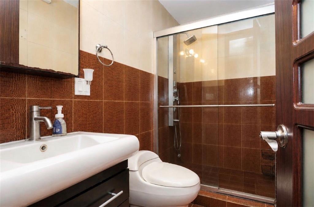 384 Neptune Avenue Brighton Beach Brooklyn NY 11235
